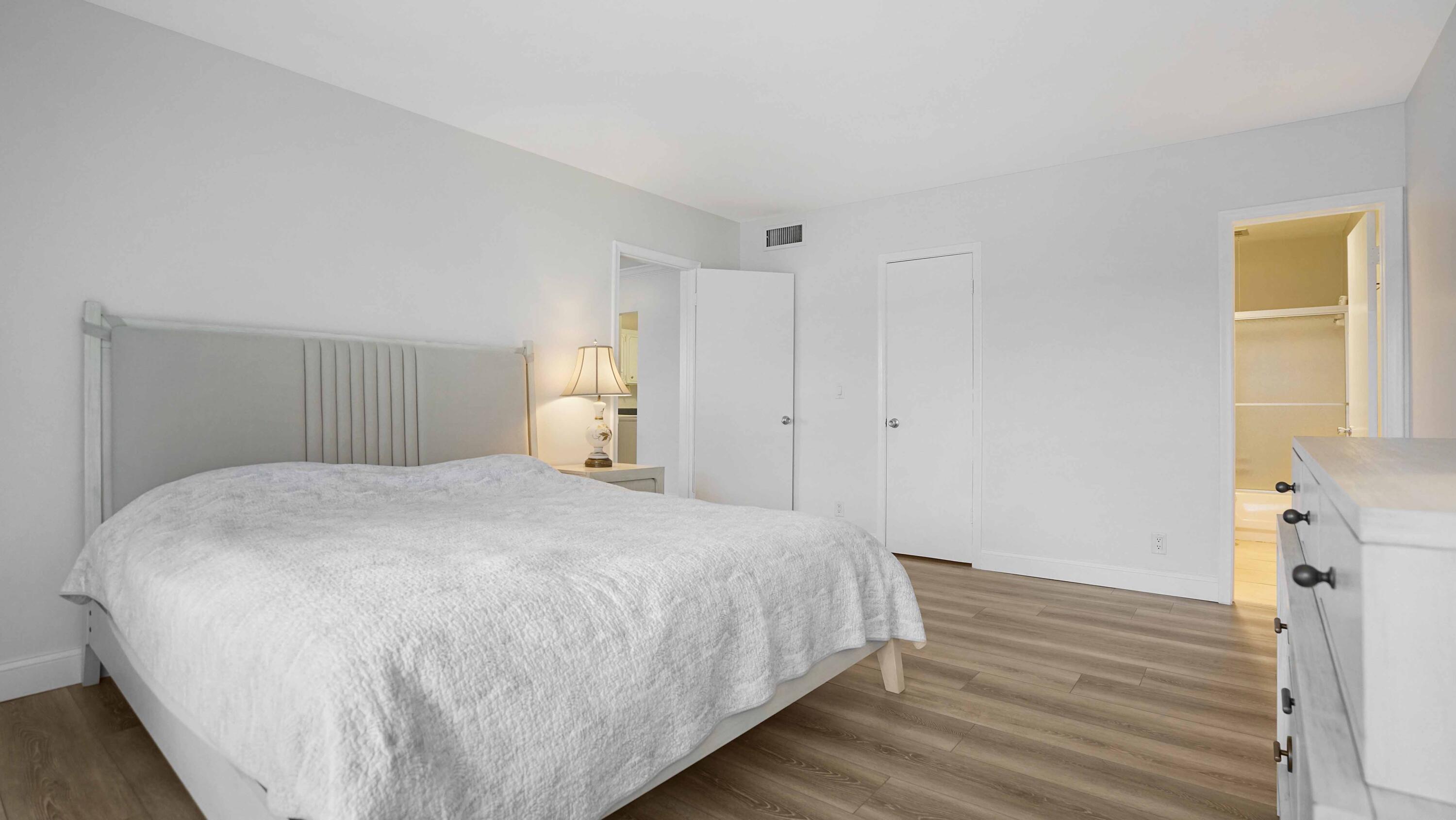 VIRGINIAN APARTMENTS - Residential