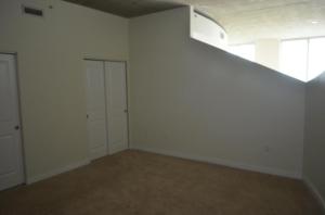 EDGE CONDO - Residential