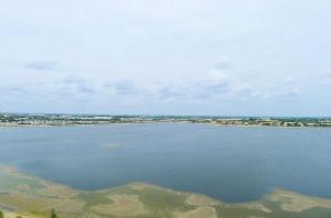 EDGE CONDO - Residential