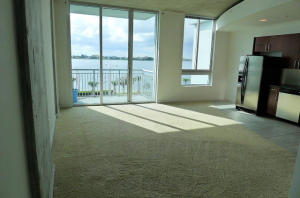 EDGE CONDO - Residential