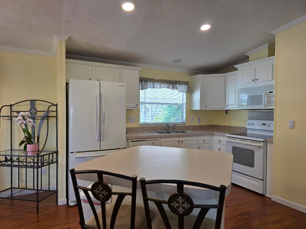 Maralago Cay - Residential