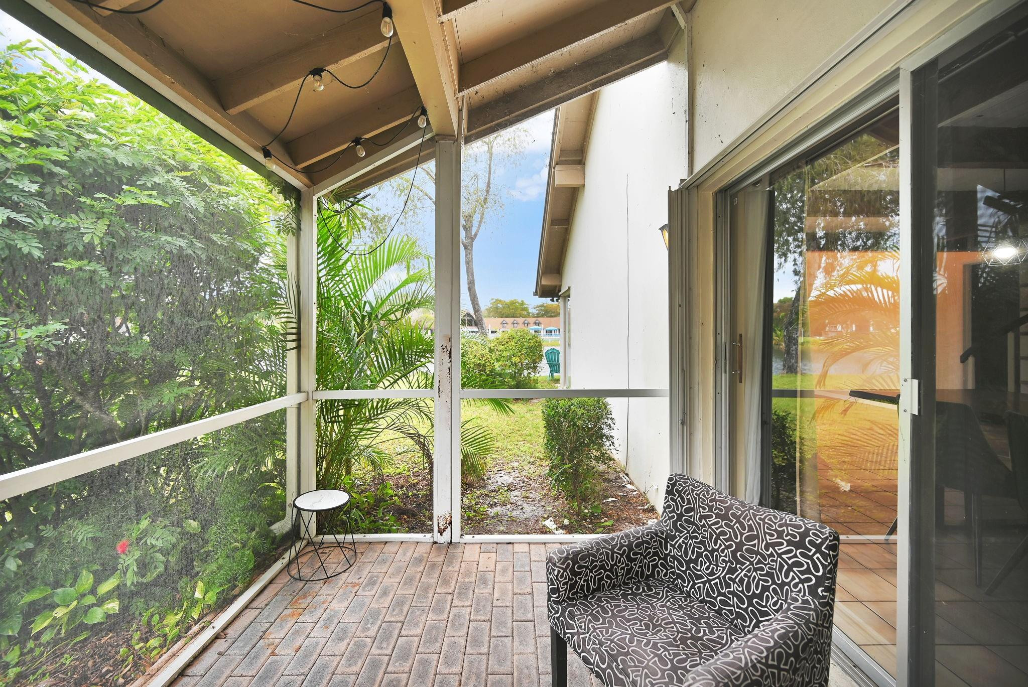 THE HILLS OF INVERRARY - Residential