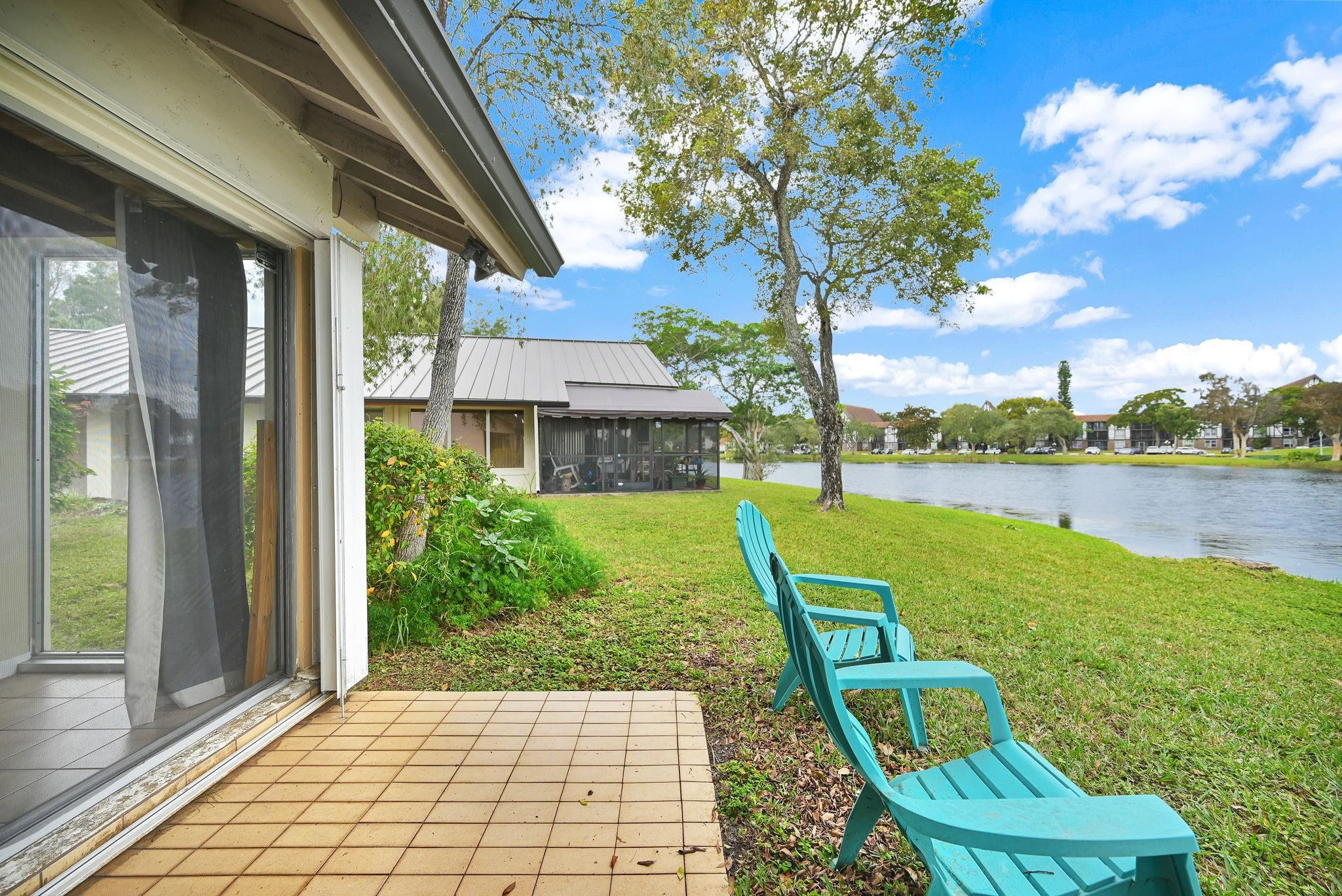 THE HILLS OF INVERRARY - Residential