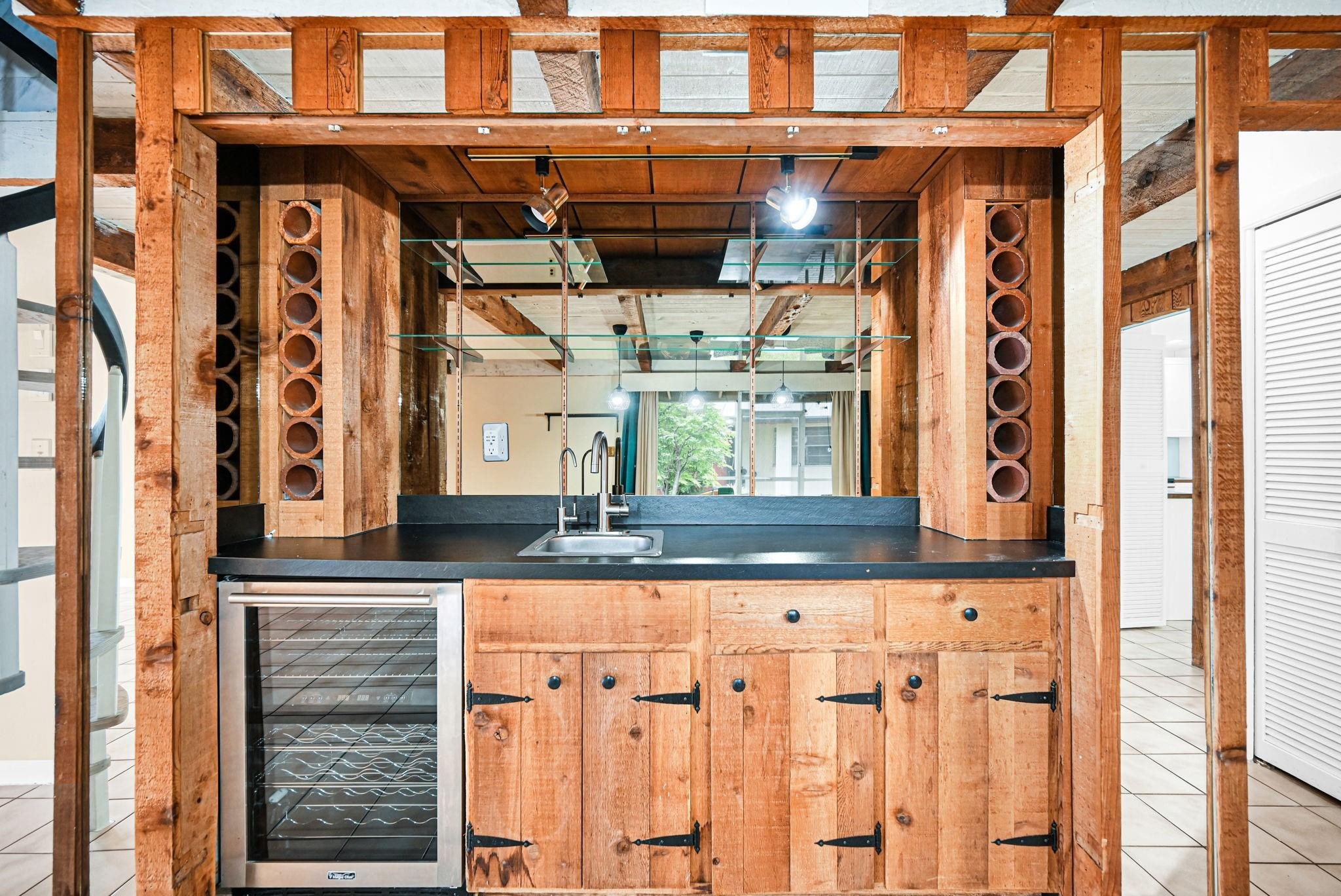 THE HILLS OF INVERRARY - Residential