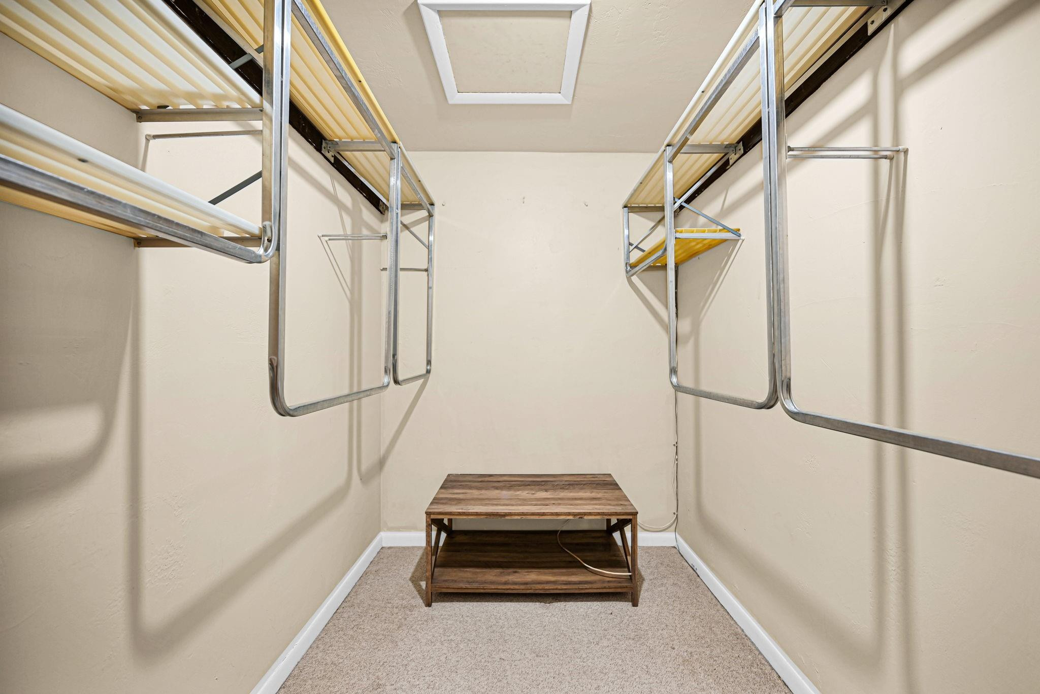 THE HILLS OF INVERRARY - Residential