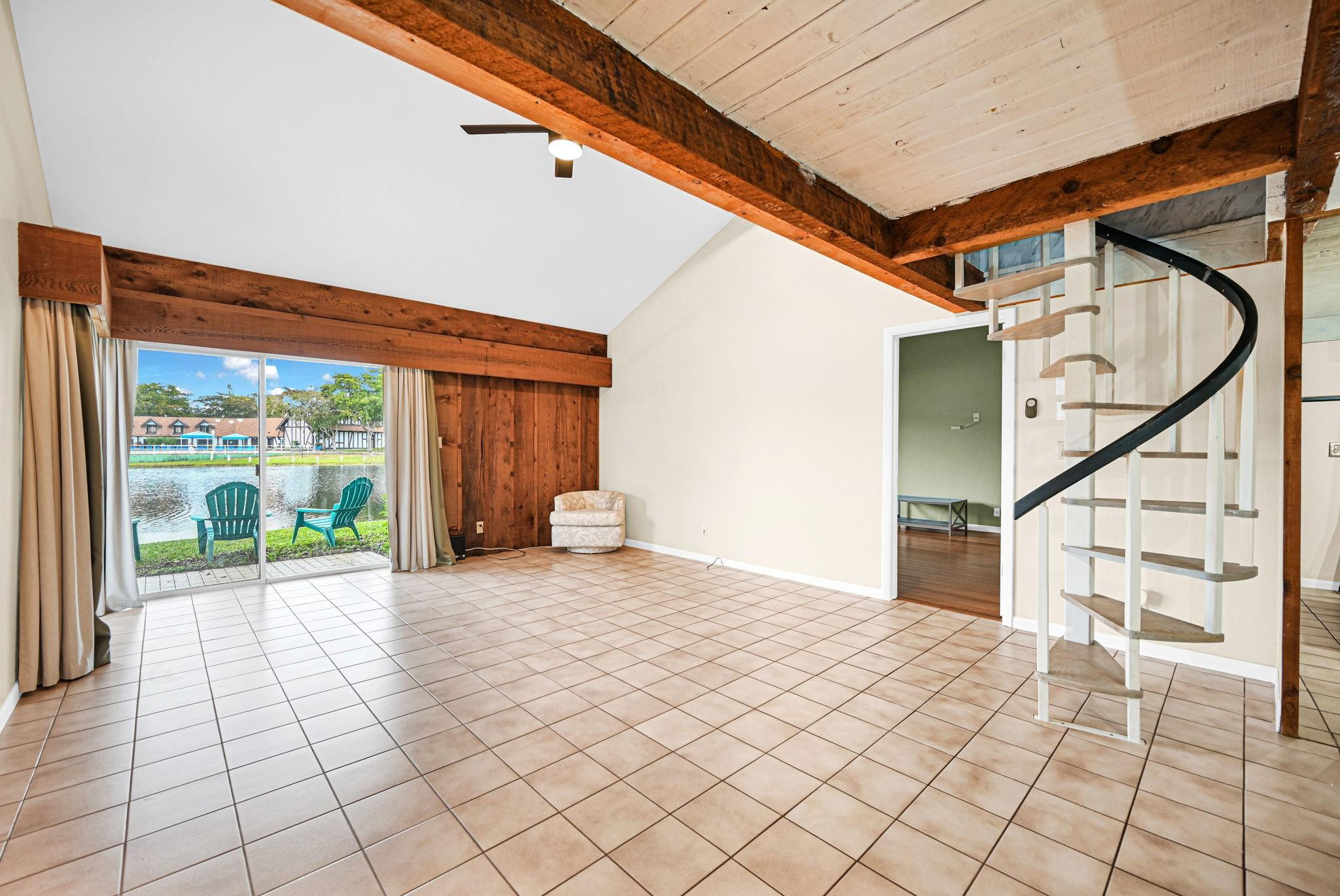 THE HILLS OF INVERRARY - Residential