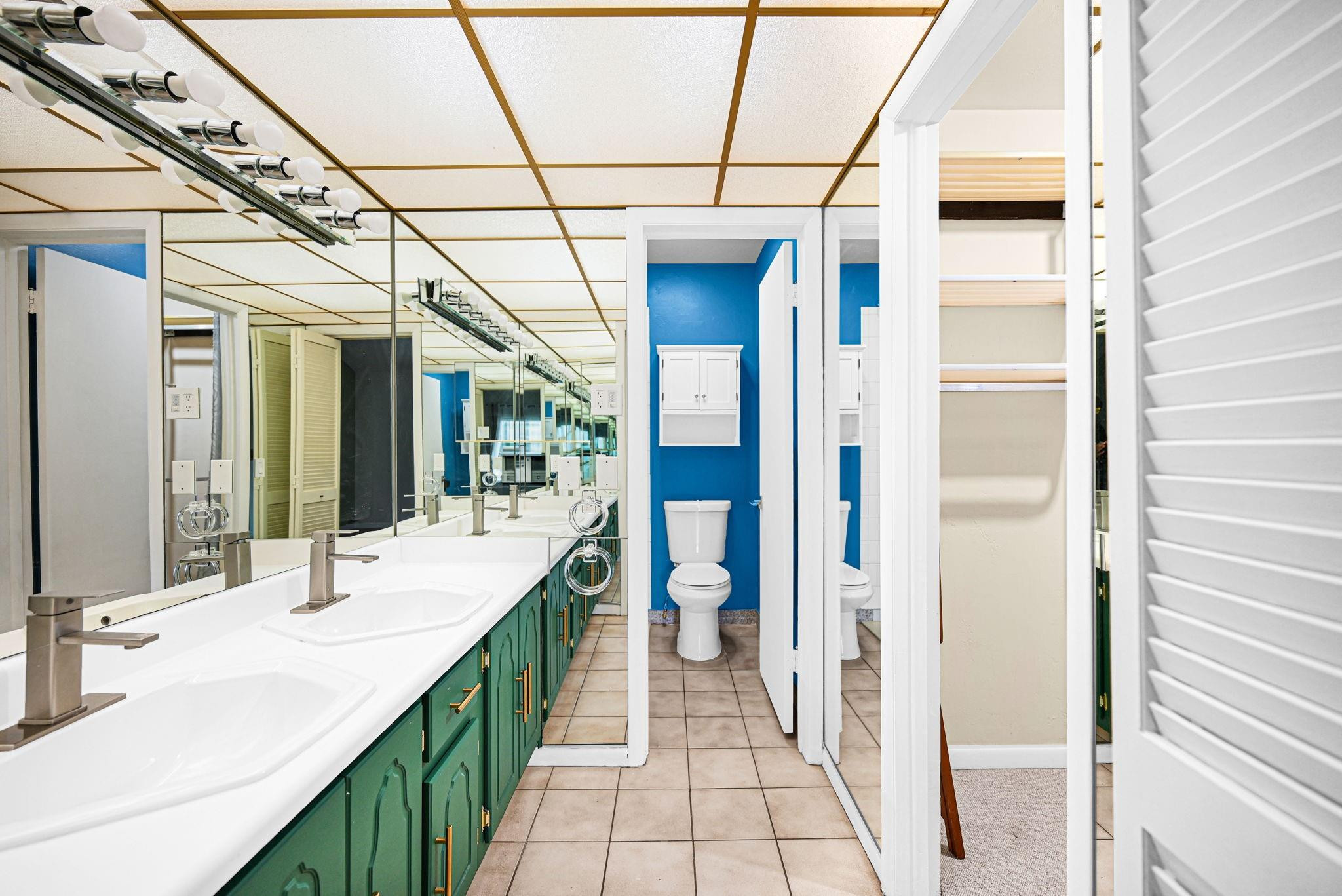 THE HILLS OF INVERRARY - Residential