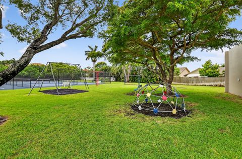 Tiny photo for 9537 Majestic Way, Boynton Beach, FL 33437 (MLS # B26002606)