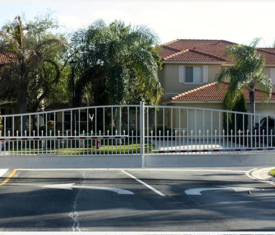 MELEAR - Residential