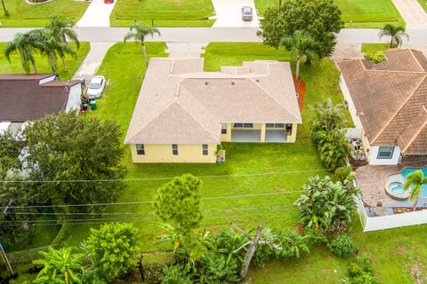 Tiny photo for 4971 NW Foxworth Avenue, Port Saint Lucie, FL 34983 (MLS # B26083787)