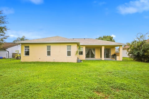 Tiny photo for 4971 NW Foxworth Avenue, Port Saint Lucie, FL 34983 (MLS # B26083787)