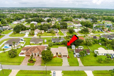 Tiny photo for 4971 NW Foxworth Avenue, Port Saint Lucie, FL 34983 (MLS # B26083787)