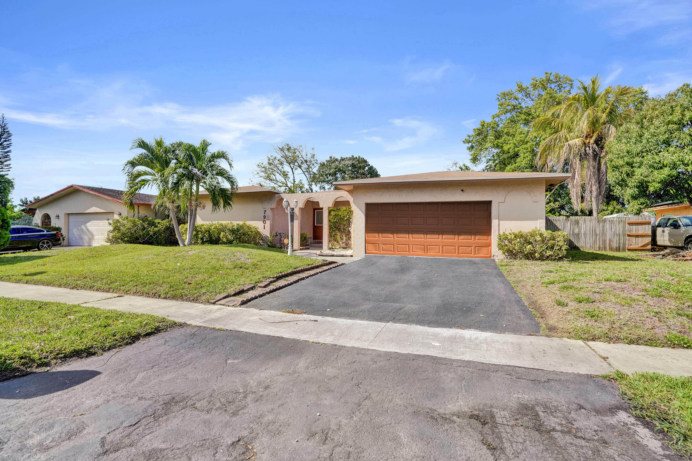 CITY OF LAUDERHILL SEC 1 - Residential