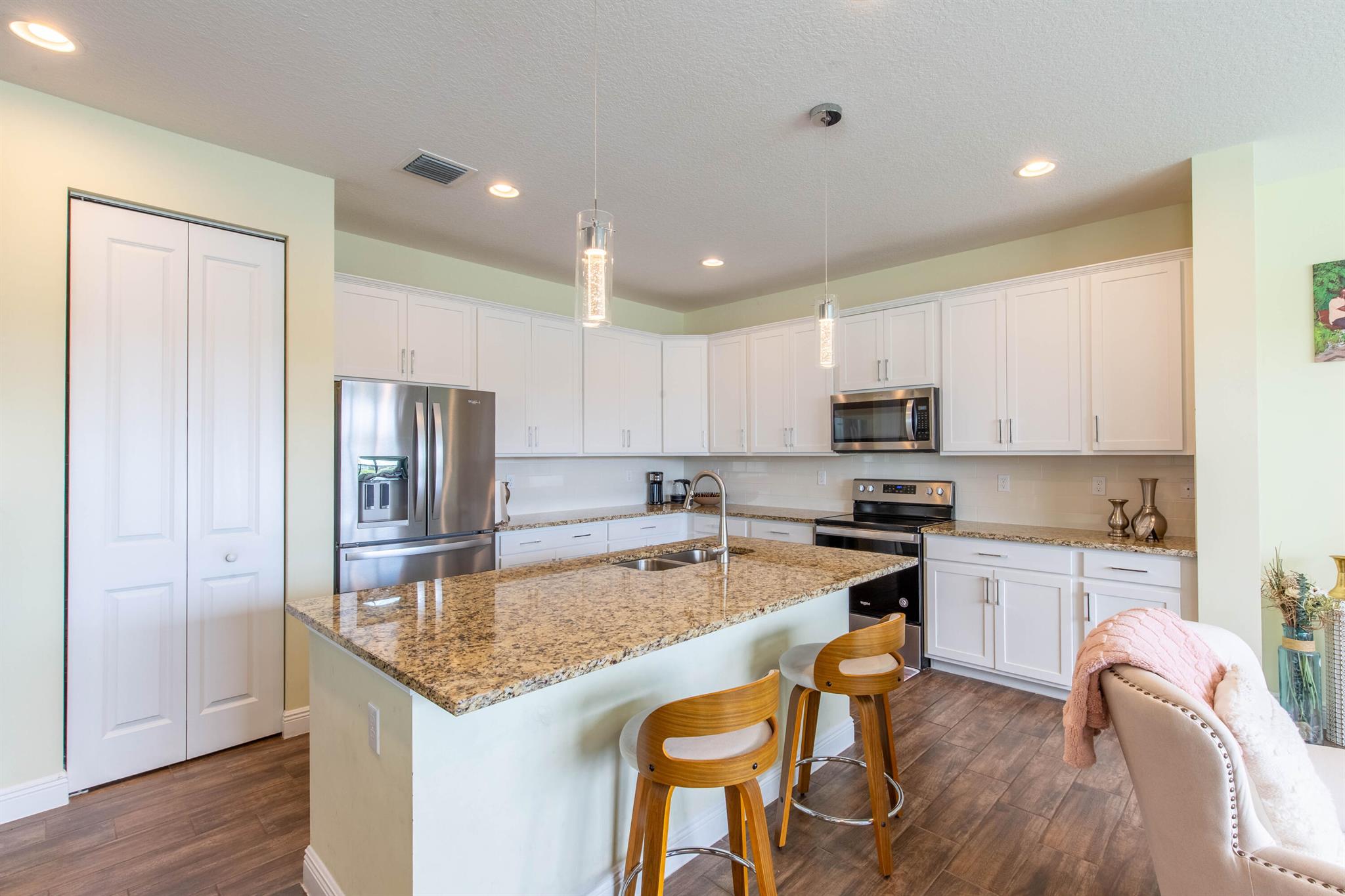 LANTANA FARMS PUD - Residential Lease