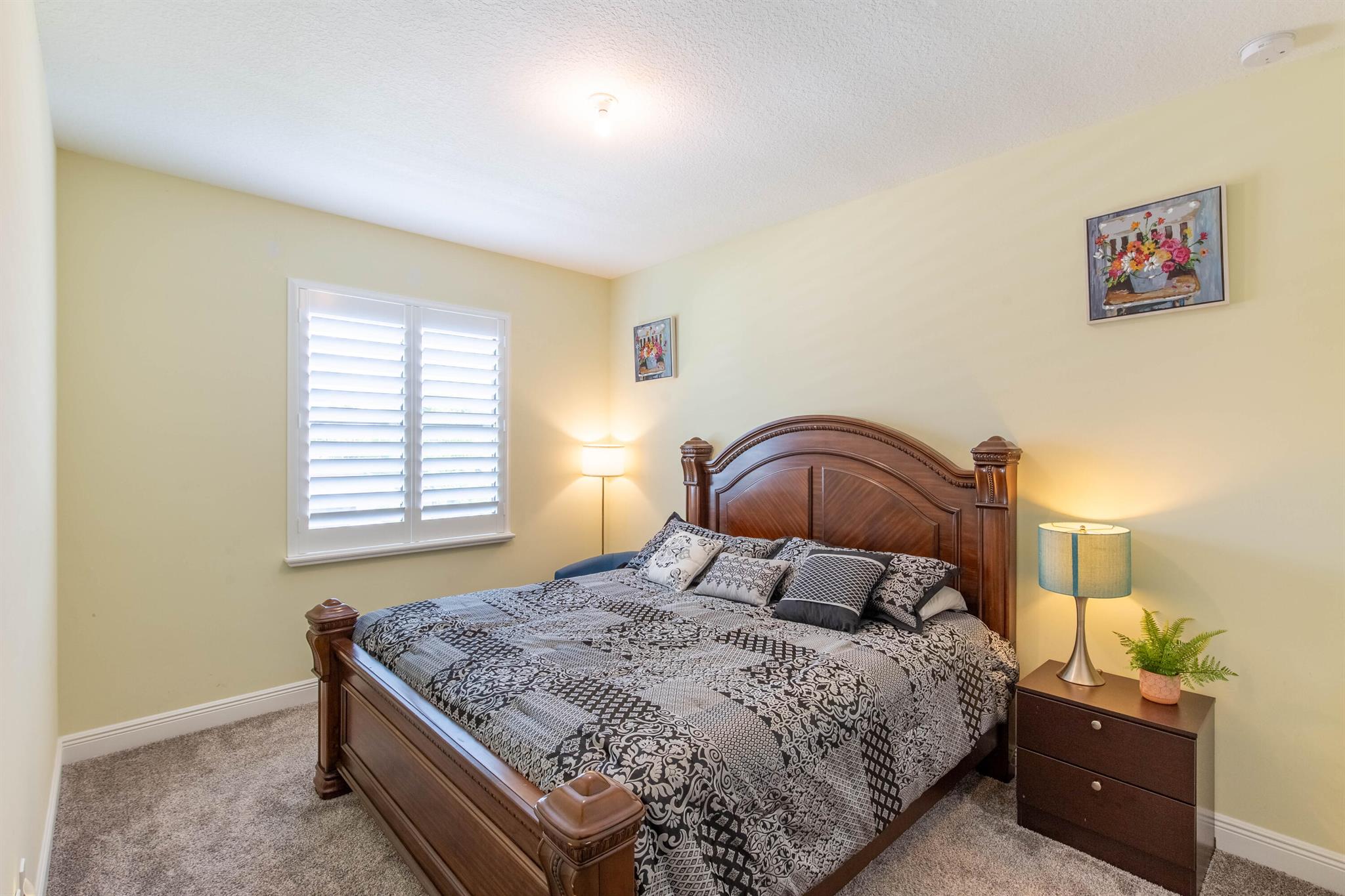 LANTANA FARMS PUD - Residential Lease