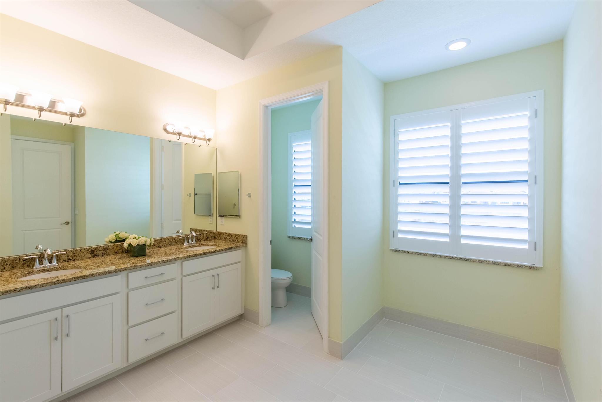 LANTANA FARMS PUD - Residential Lease