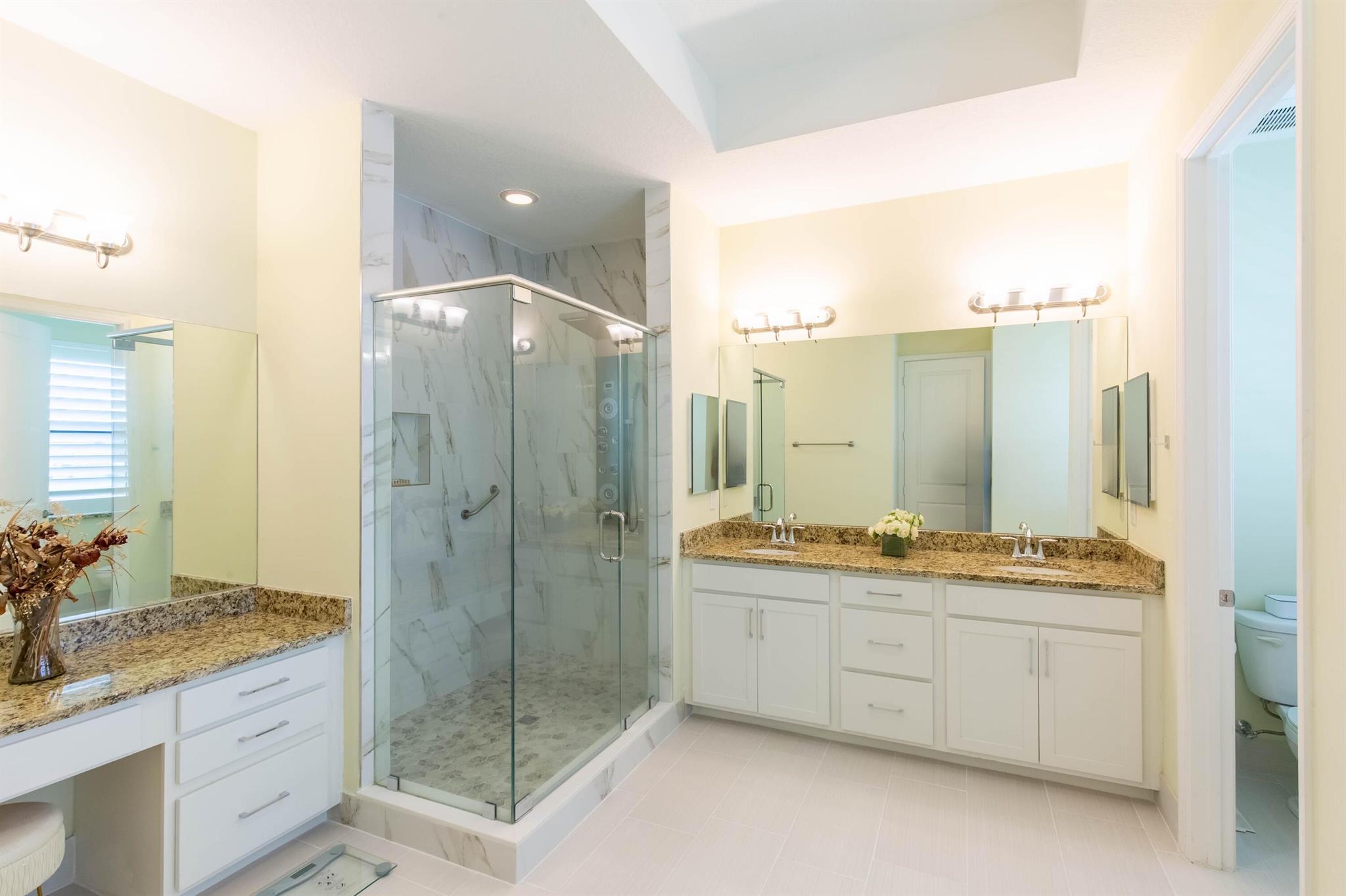 LANTANA FARMS PUD - Residential Lease