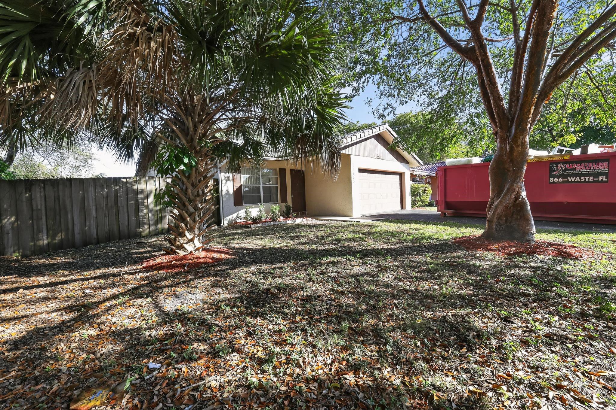 11603 NW 26th St, Coral Springs, FL, 33065/$339,000 1 11603 NW 26th St