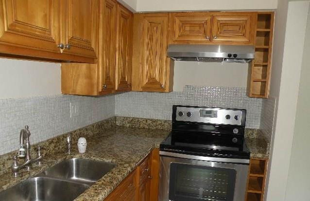 1500 CORAL TOWERS CONDO - Residential