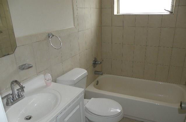 1500 CORAL TOWERS CONDO - Residential