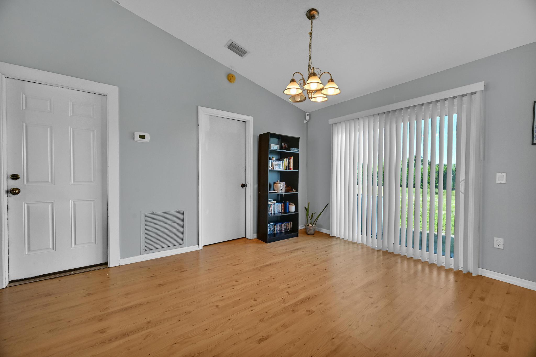 PORT ST LUCIE SECTION 15 - Residential