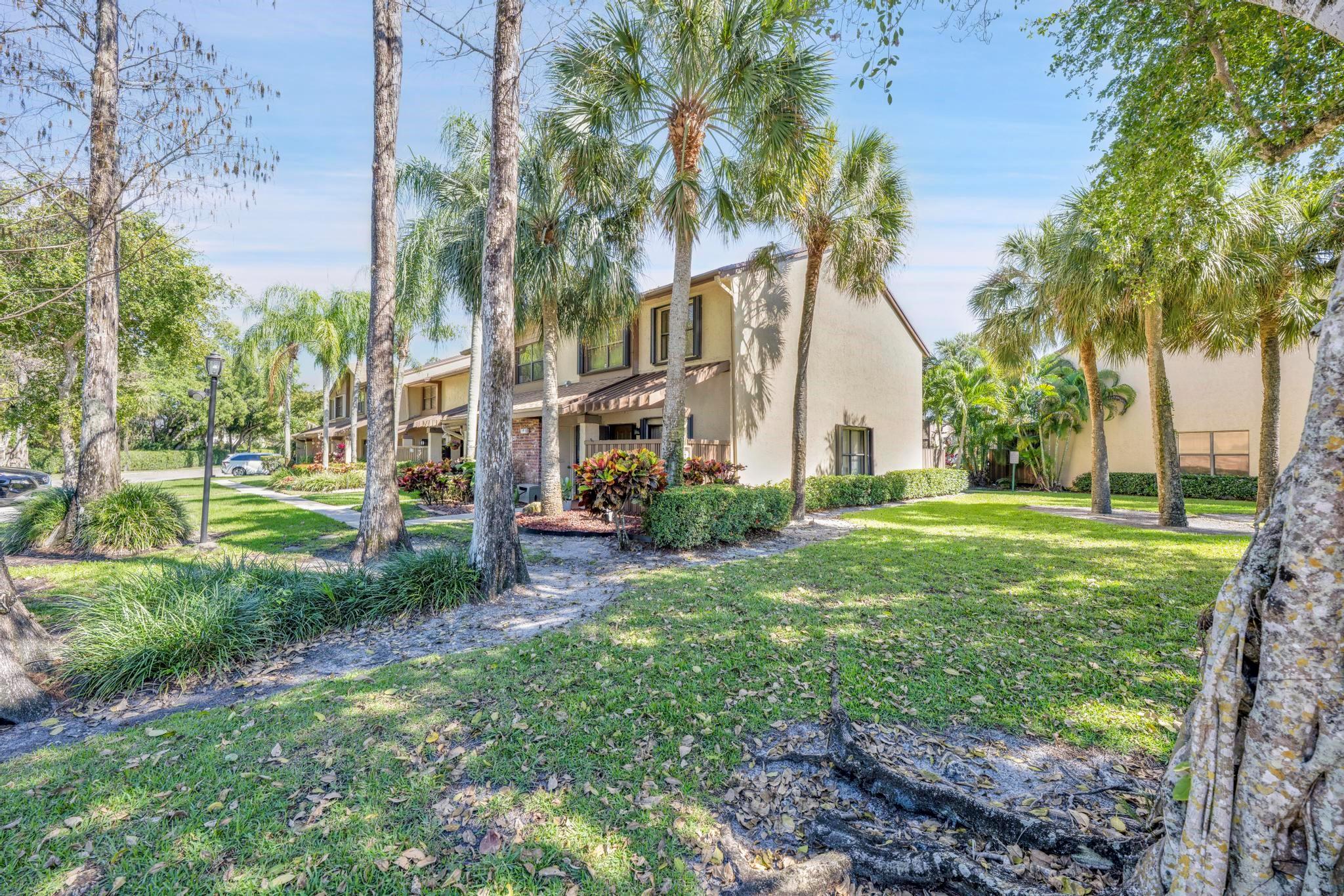 3963 Cocoplum Cir F