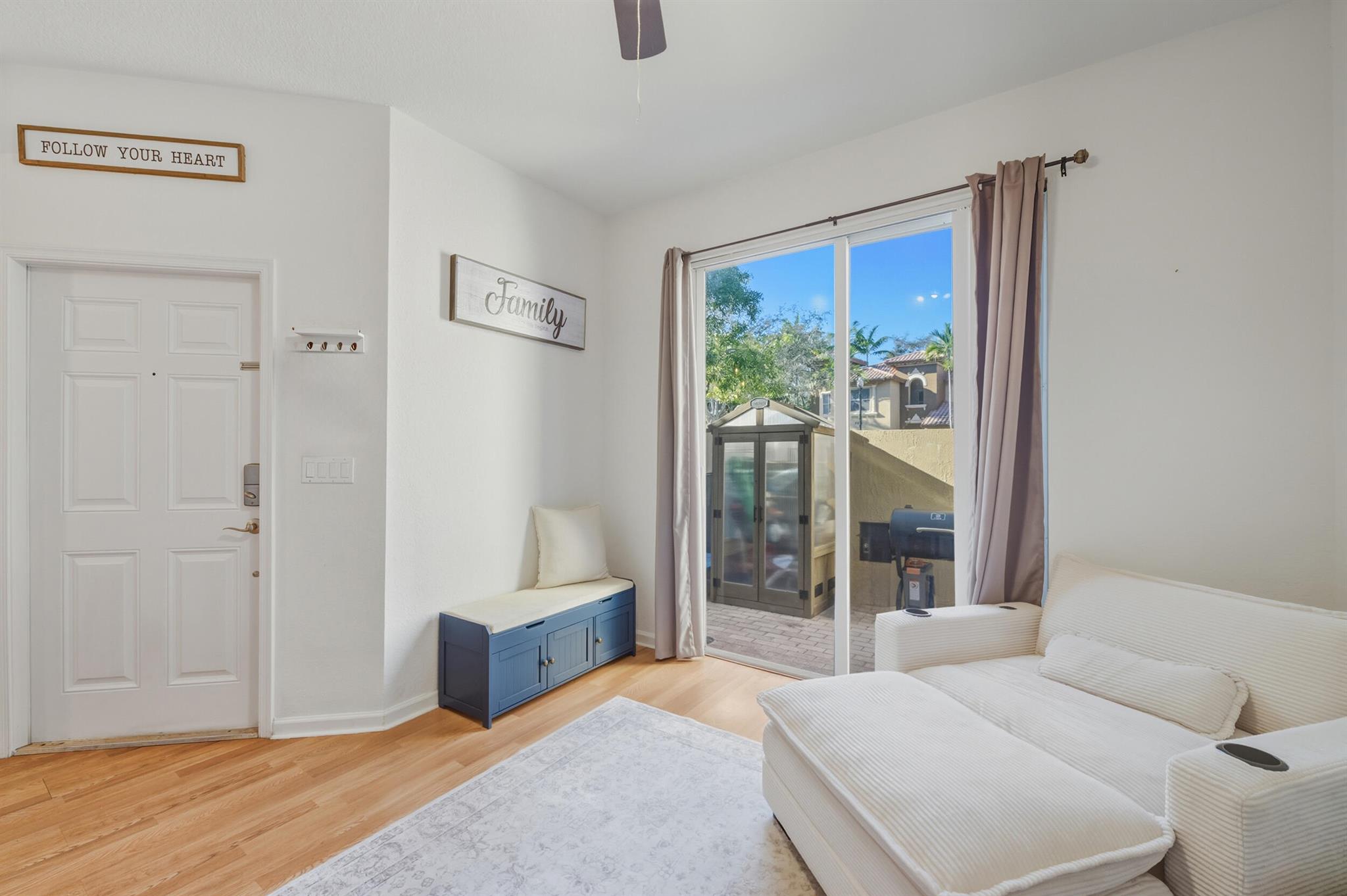 LINKS AT EMERALD DUNES CO - Residential