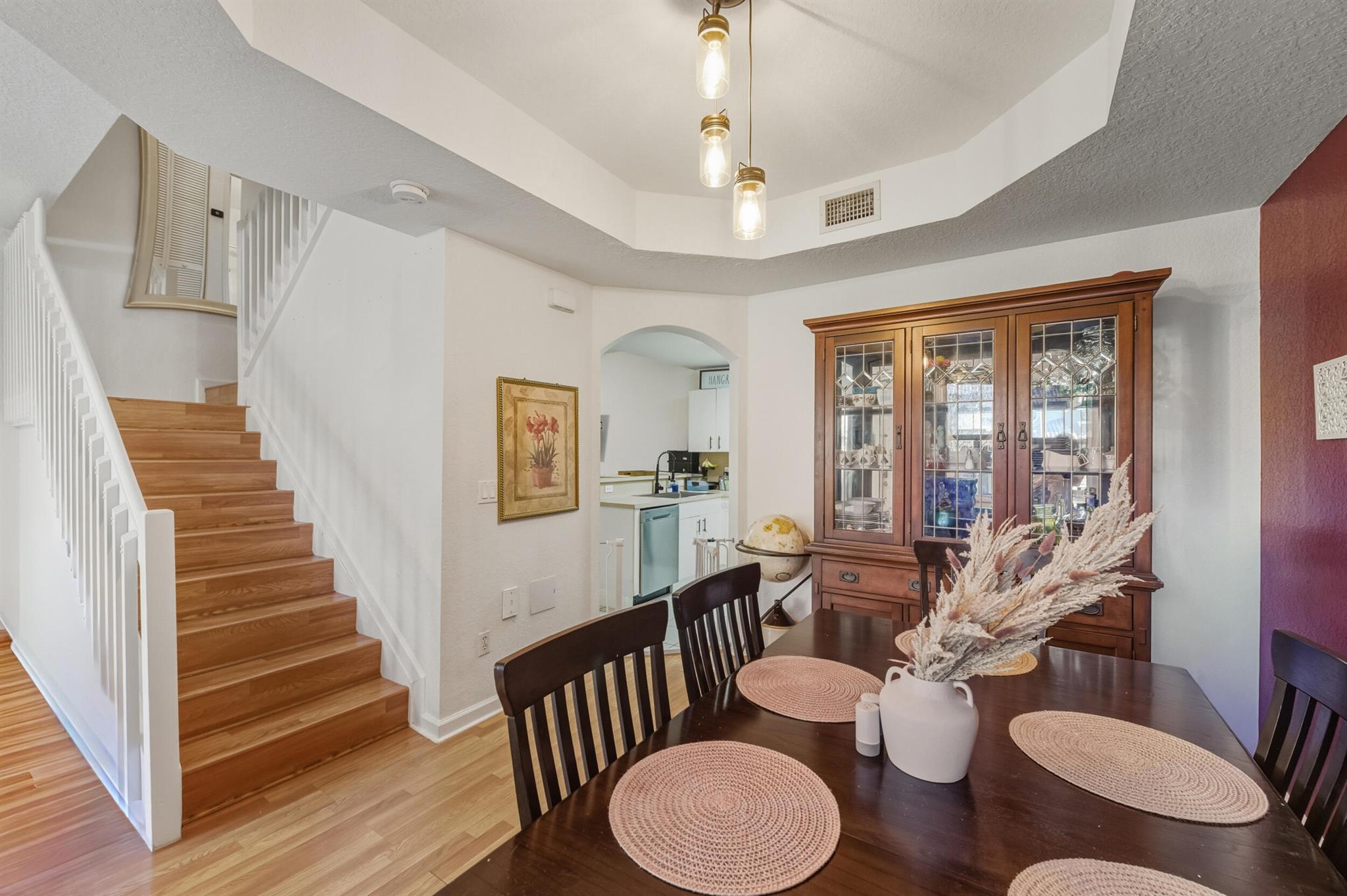 LINKS AT EMERALD DUNES CO - Residential