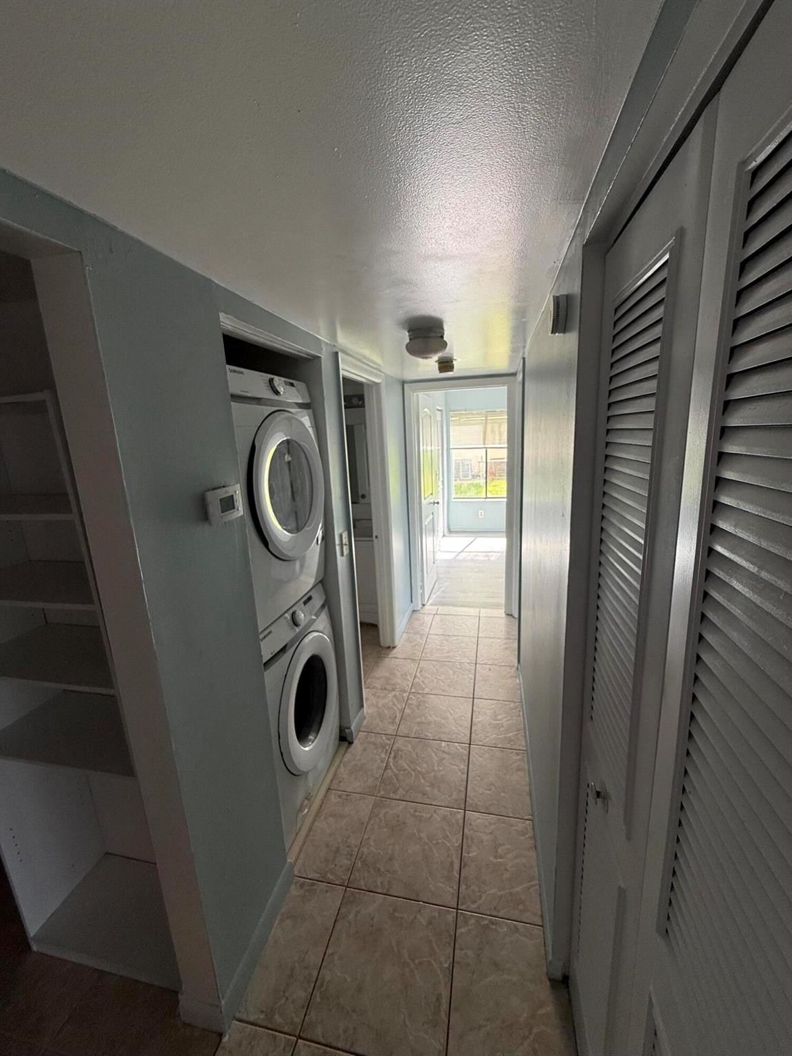 PALM CLUB VILLAGE 2 CONDO - Residential Lease