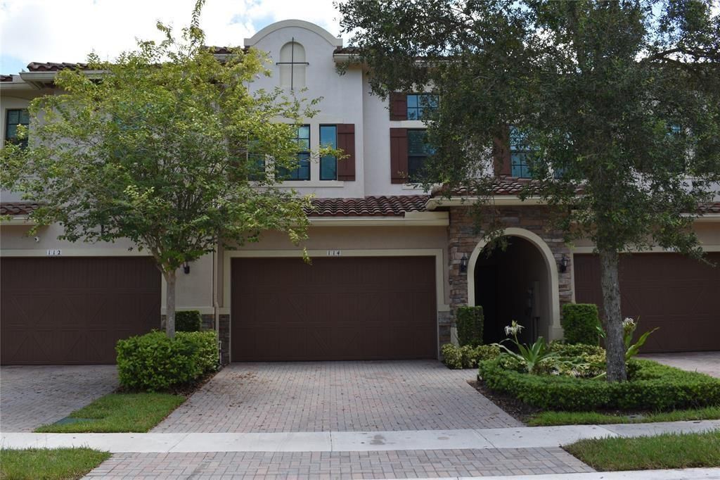 Photo of 114 SW 127th Ter #114, Plantation, FL 33325 (MLS # F10532415)