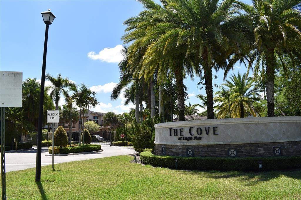 The Cove at Lagomar - Residential