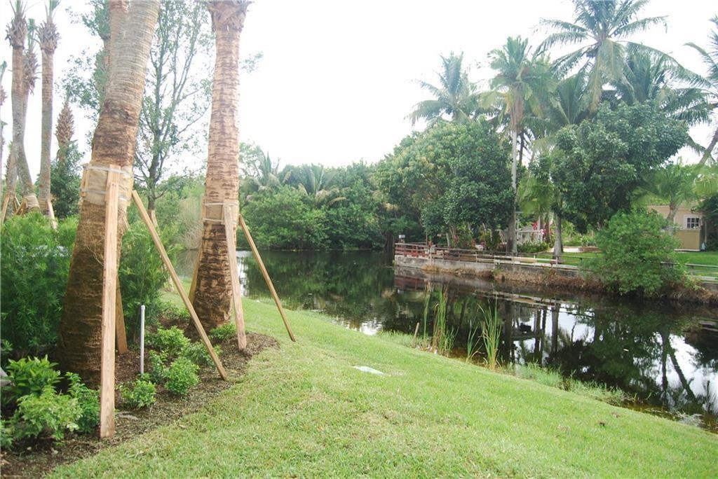 The Cove at Lagomar - Residential