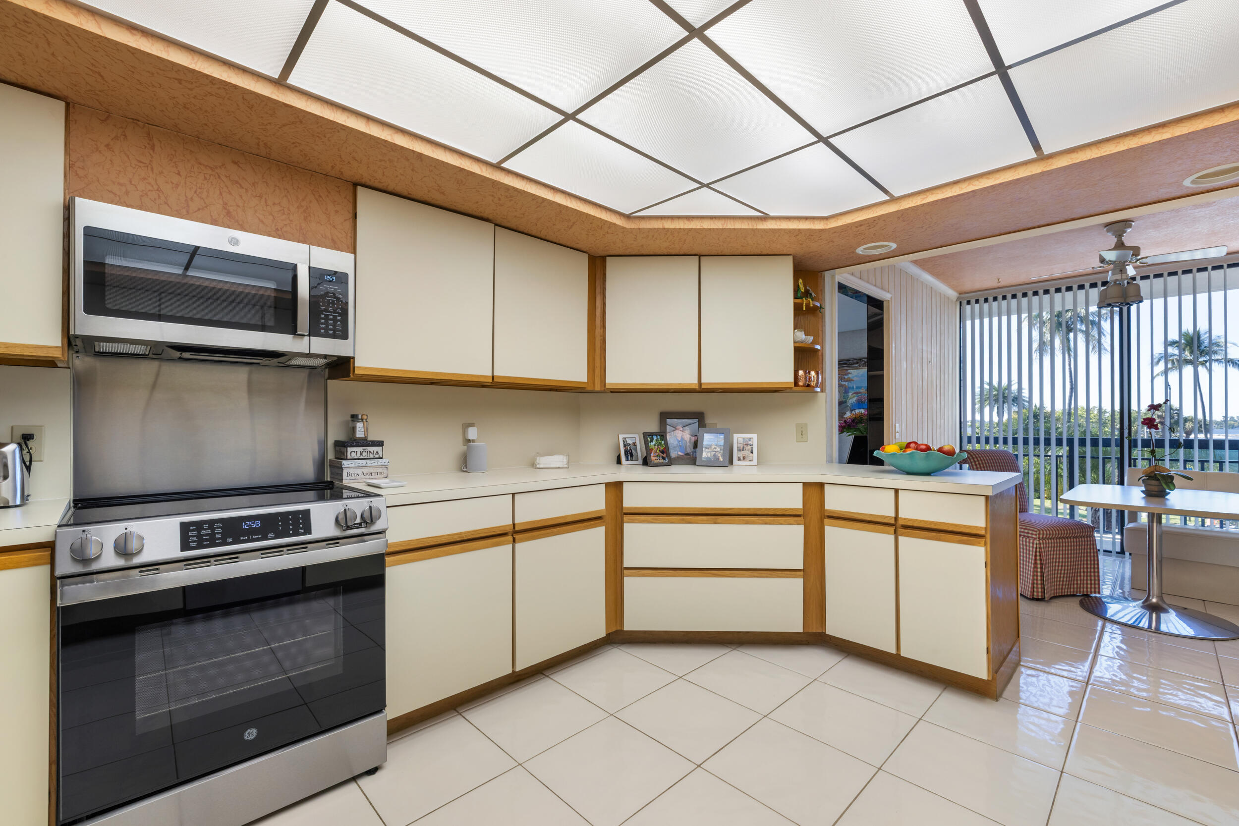 3140 S Ocean Boulevard 101s