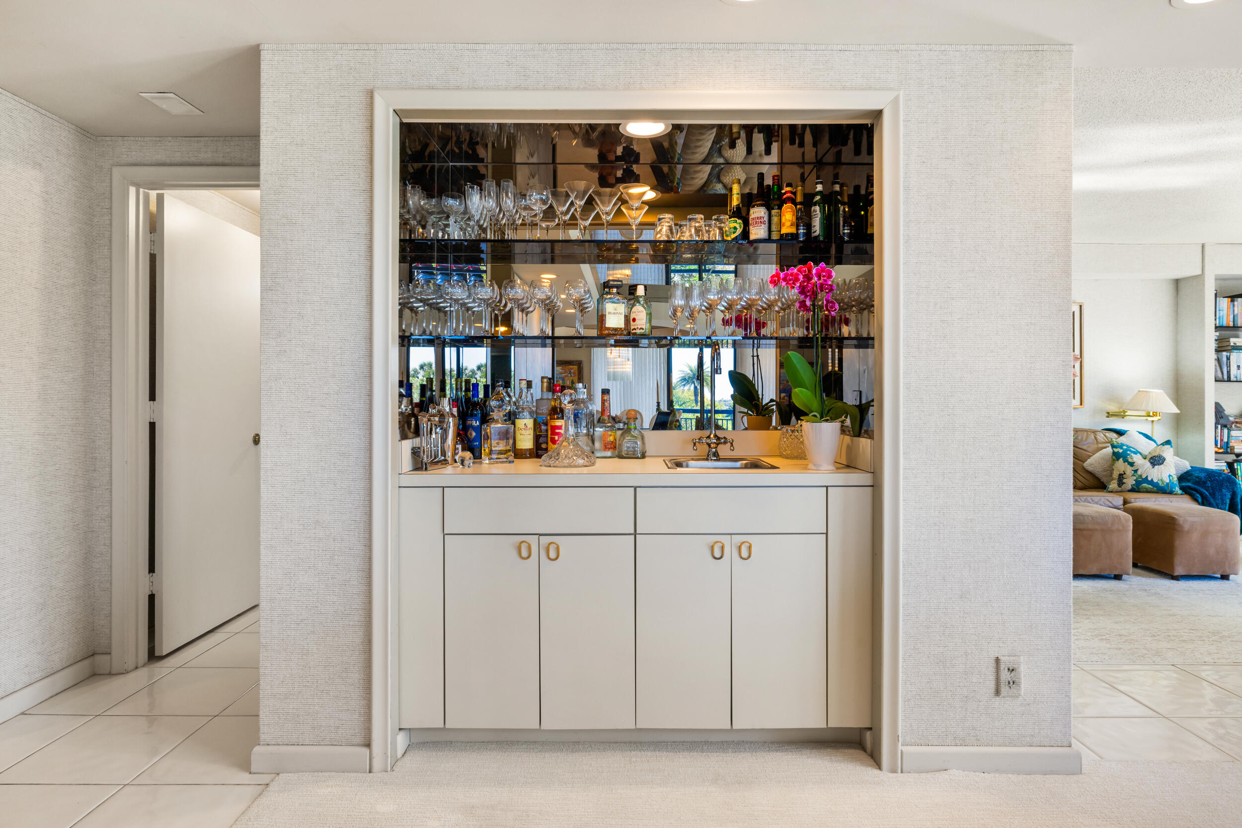 CARLTON PLACE CONDO - Residential