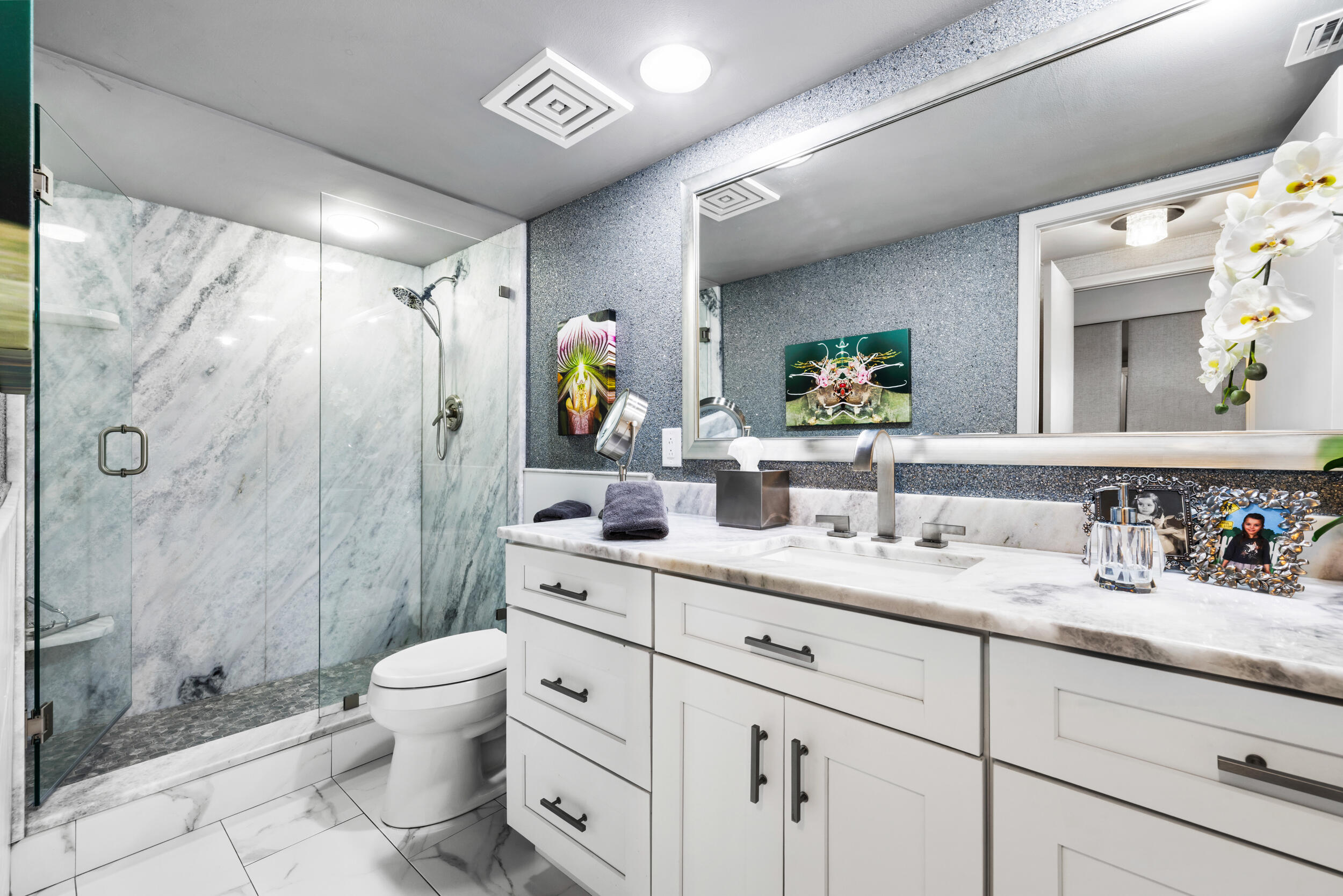 CARLTON PLACE CONDO - Residential