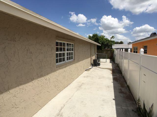 5791 S Rue Road