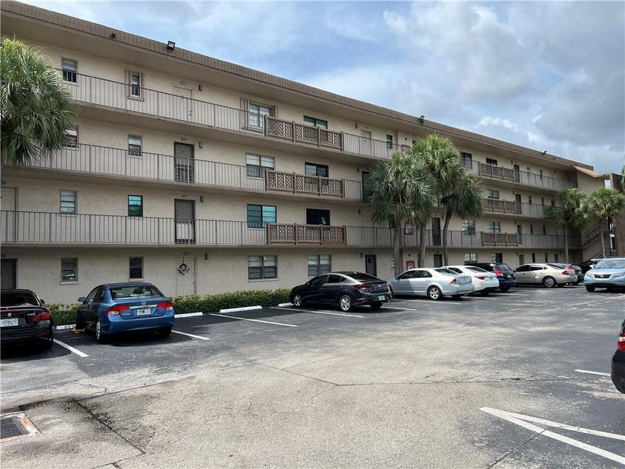 Great 1 bedroom and 1.5 bathroom condo with beautiful view to golf court and pool, lots of closet space, walk-in closet in the bedroom, neutral porcelain floor tile throughout. All ages building and a nice investment opportunity. Unit can be rented for 5 months a year. Excellent schools in the neighborhood. Close to restaurants and shops. HOA  includes water, high speed internet and cable TV with some premium channels. No pets and trucks allowed. Furniture include.