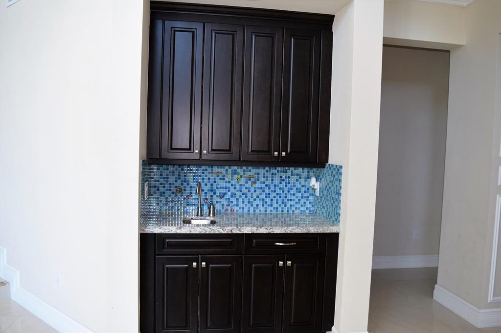 BRIDGES PL 2 - Residential Lease