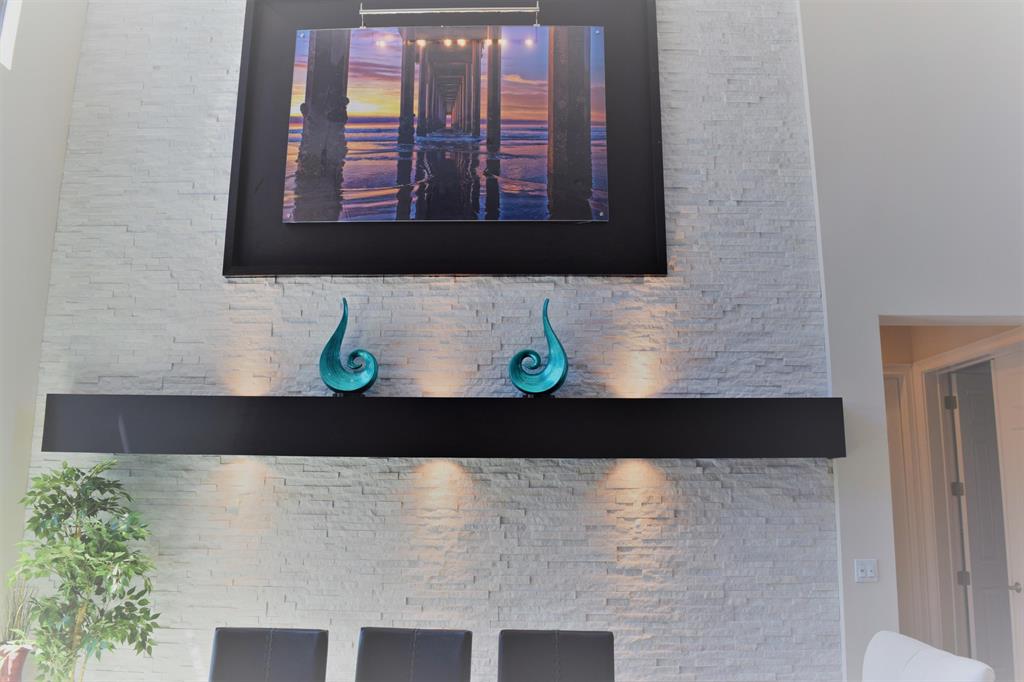 BRIDGES PL 2 - Residential Lease