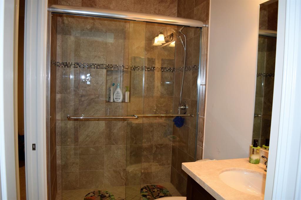 BRIDGES PL 2 - Residential Lease