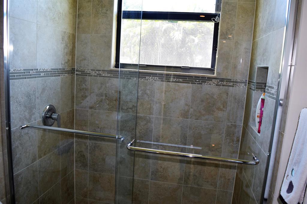 BRIDGES PL 2 - Residential Lease