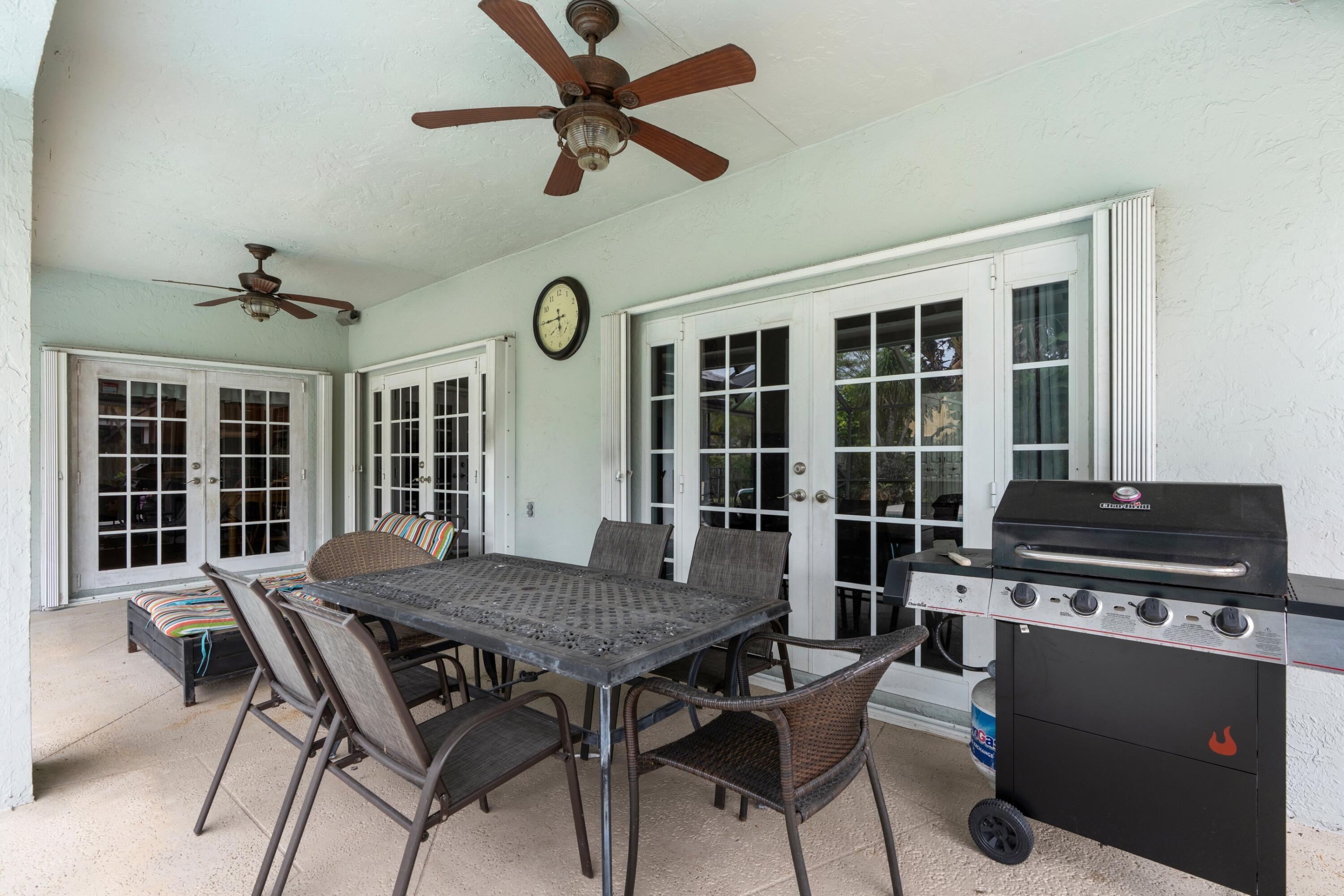 GREENVIEW SHORES 2 OF WELLINGTON - Residential