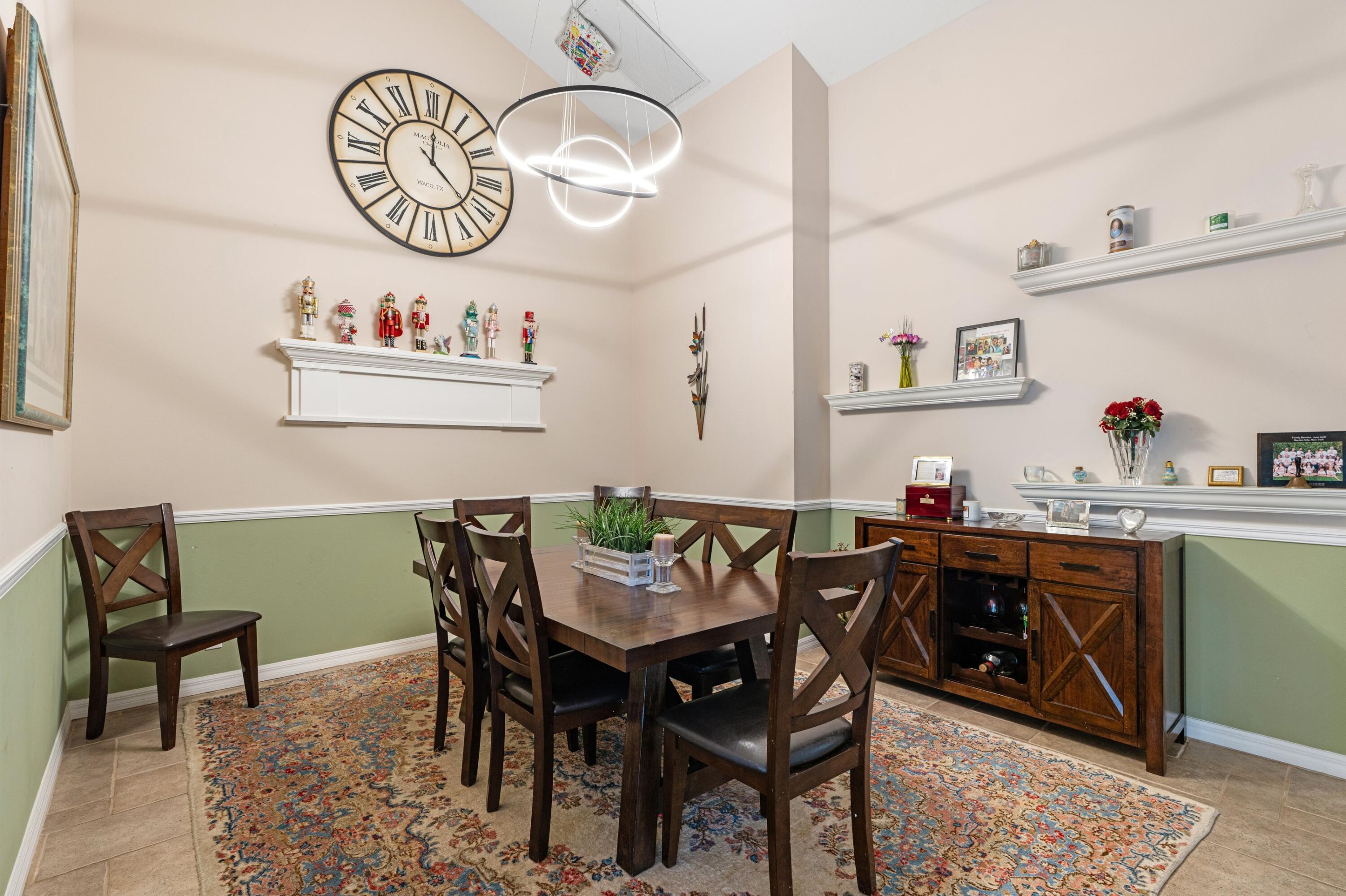 GREENVIEW SHORES 2 OF WELLINGTON - Residential