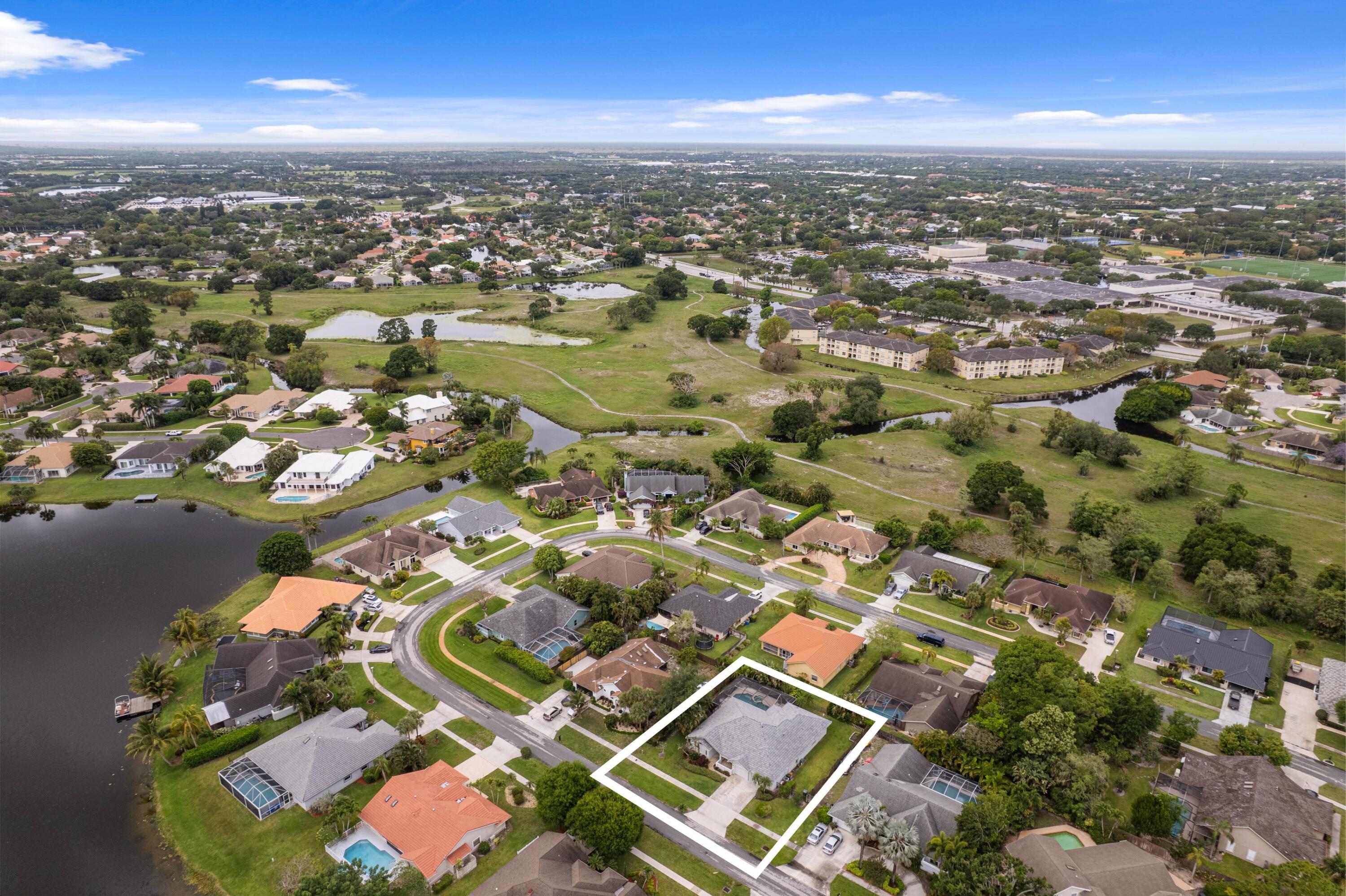 GREENVIEW SHORES 2 OF WELLINGTON - Residential