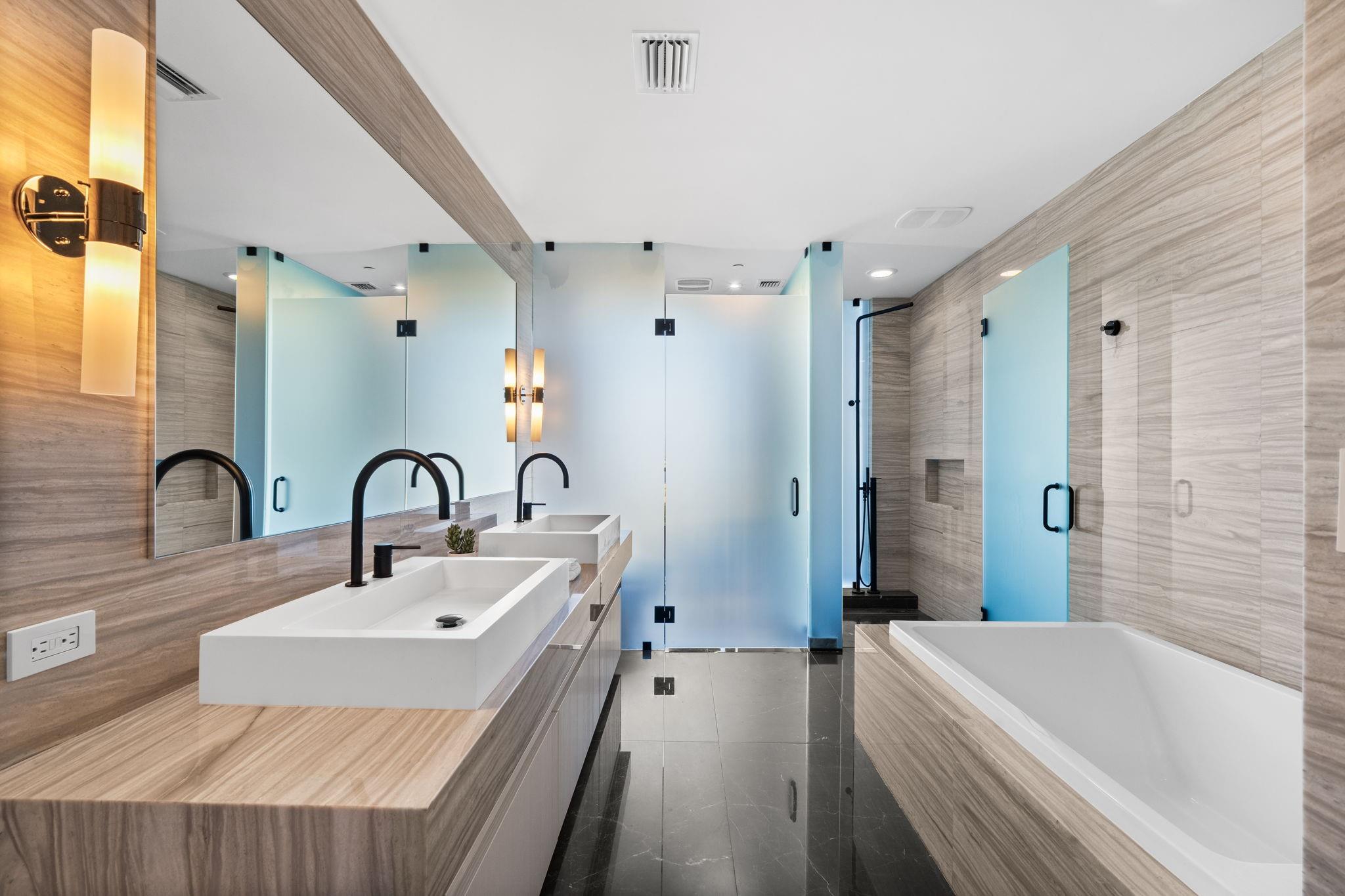 AUBERGE BEACH RESIDENCES - Residential