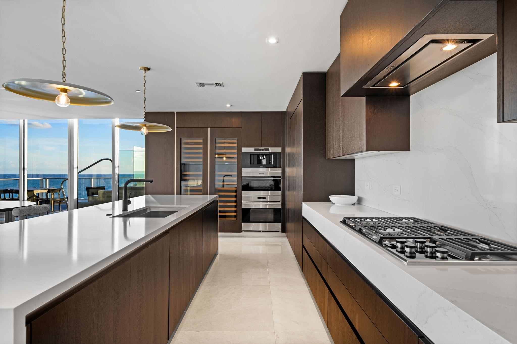 AUBERGE BEACH RESIDENCES - Residential