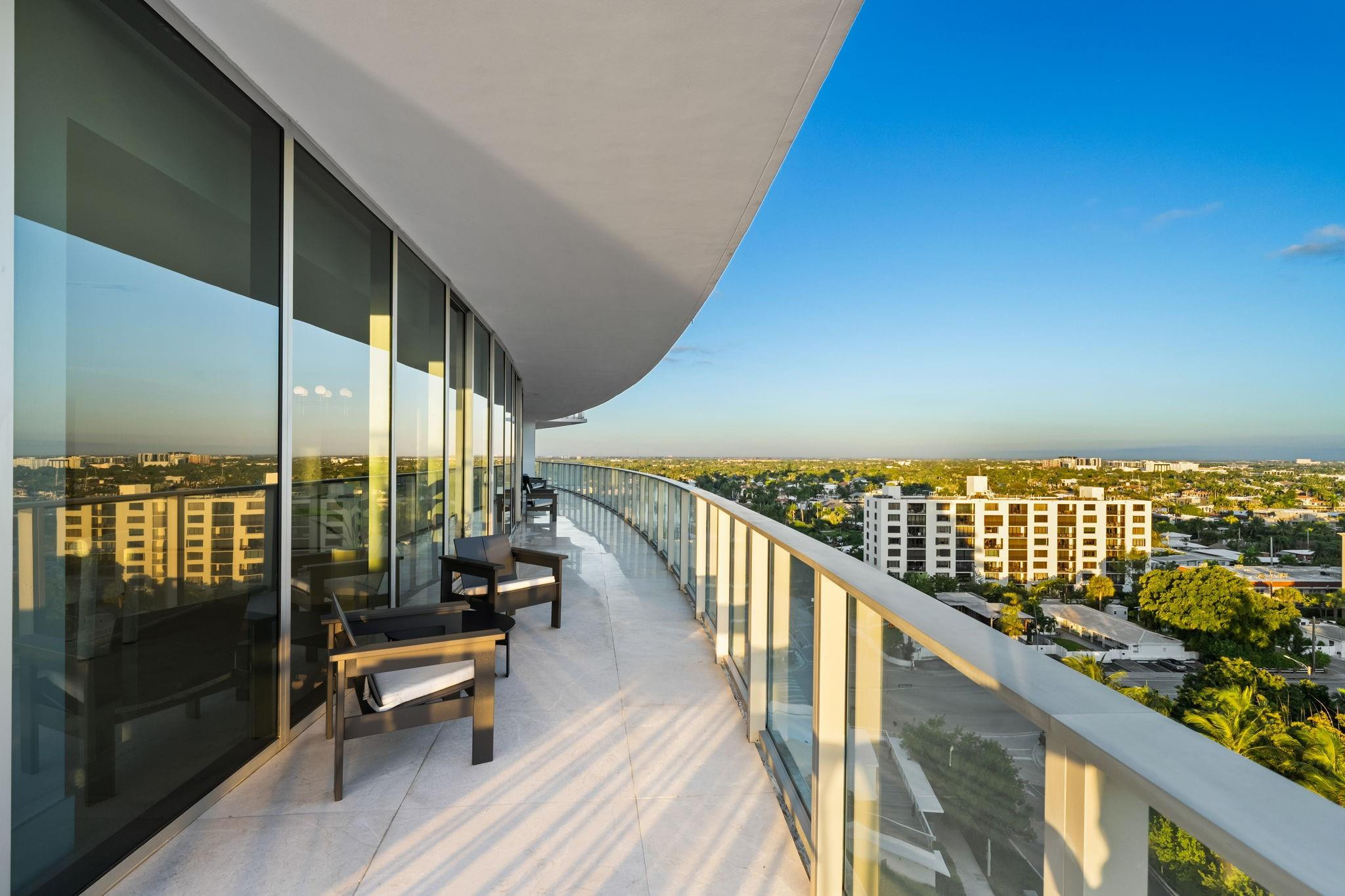 AUBERGE BEACH RESIDENCES - Residential