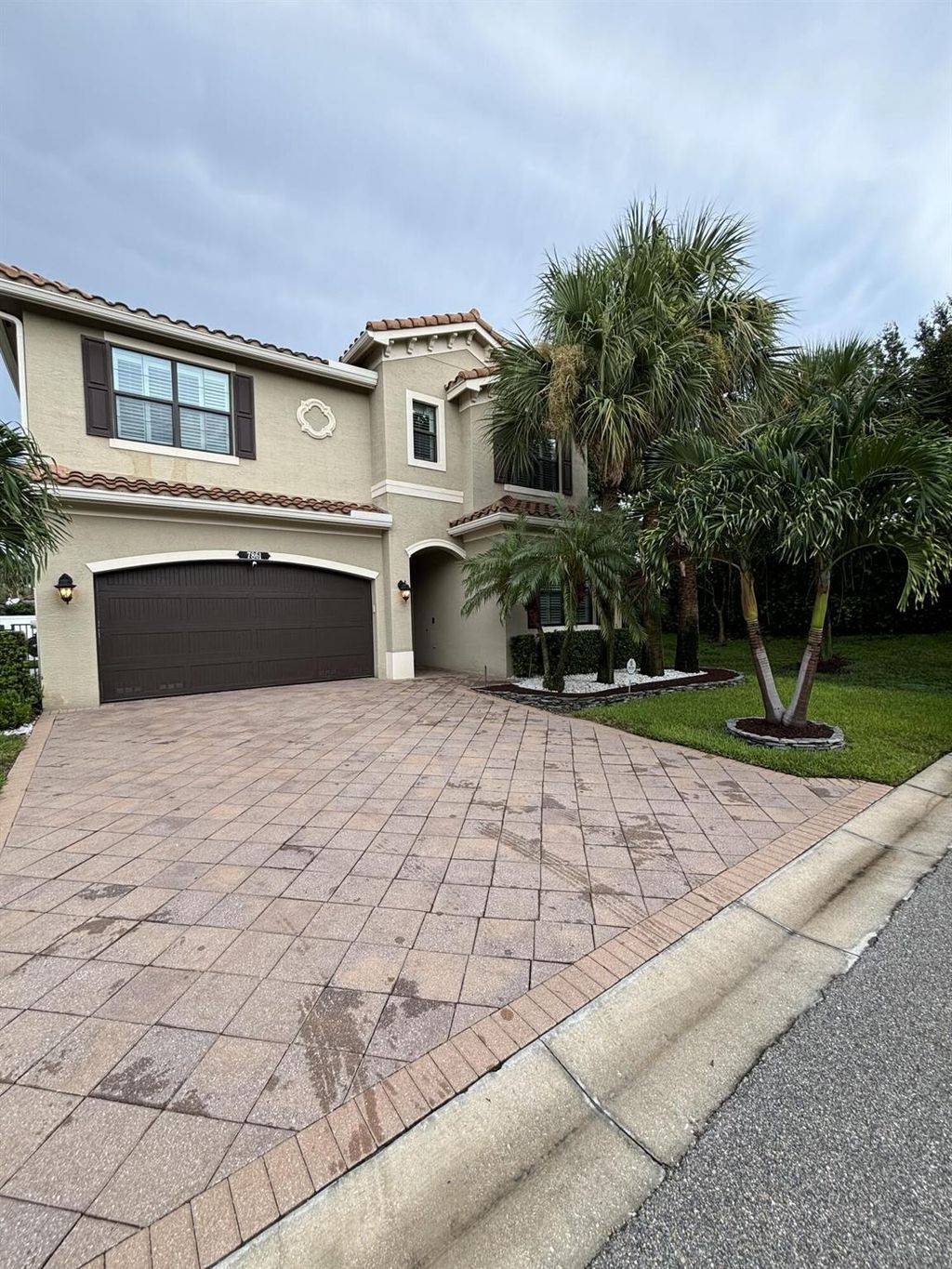 Photo of 7861 Blue Tanzanite Way, Delray Beach, FL 33446 (MLS # R11023205)