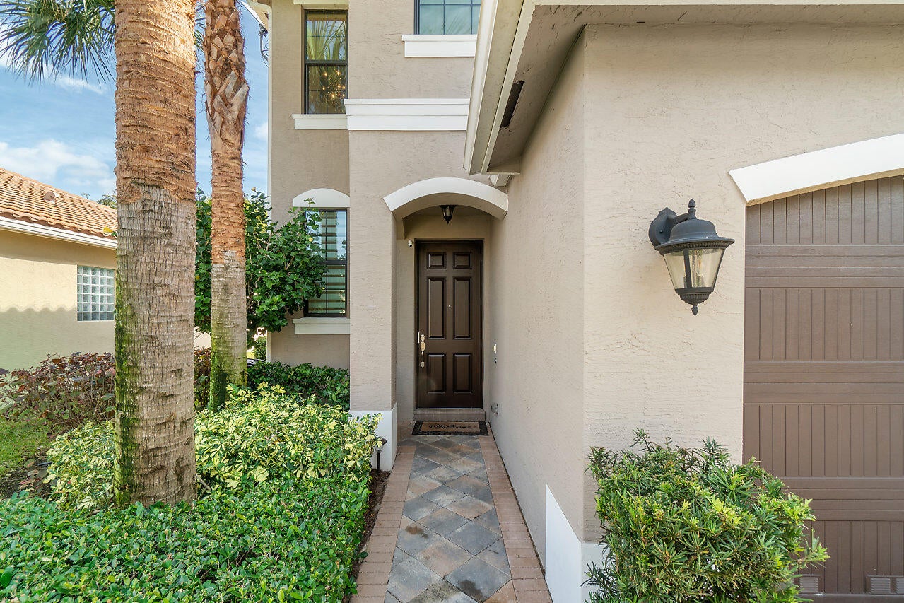 14566 White Jade Terrace