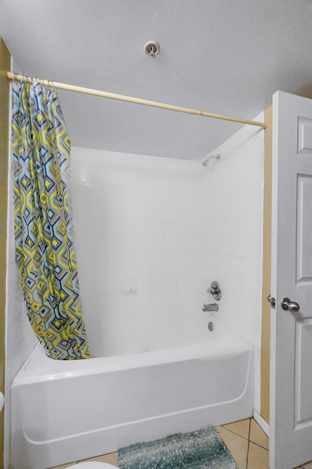 PORTOFINO AT JENSEN BEACH - Residential Lease